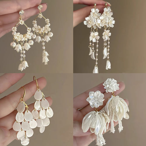 Elegant White Flower & Pearl Earrings